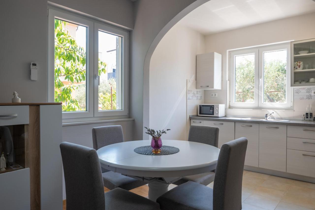 Modern Apartment Edda - Quiet Area - Close To Old Town And Beaches Zadar Bagian luar foto