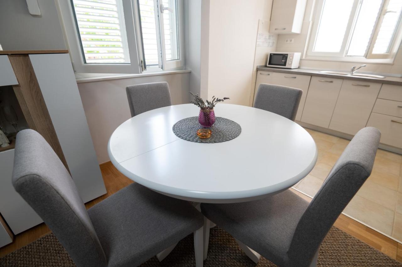 Modern Apartment Edda - Quiet Area - Close To Old Town And Beaches Zadar Bagian luar foto